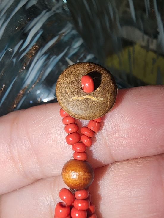Artisan Shiwa Eye Shell Pendant and Red Glass Seed Beaded  Necklace - Picture 3 of 6